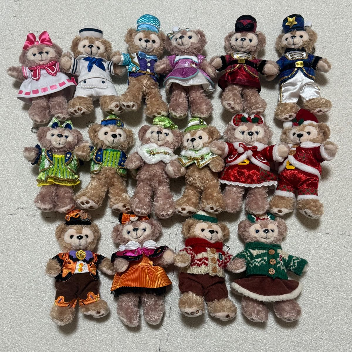 ダッフィー シェリーメイ ぬいぐるみバッジ|Yahoo!フリマ(旧 ダッフィー シェリーメイ ぬいぐるみバッジ|Yahoo!フリマ(旧