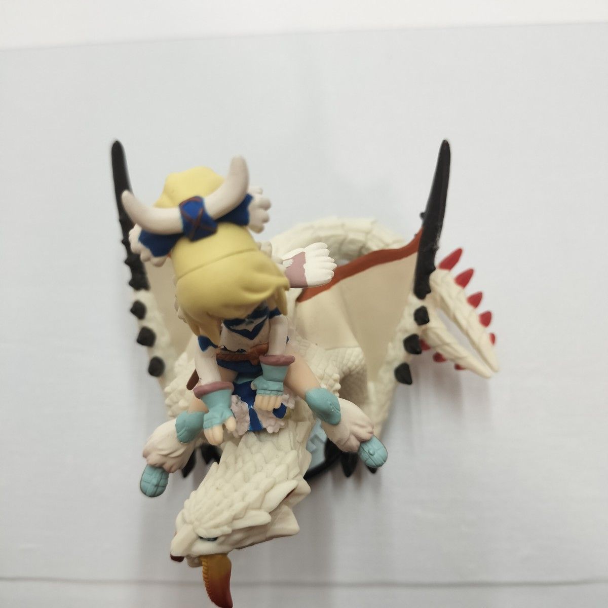 amiibo ベリオロス (ヒョウガ) &アユリア モンスターハンター amiibo ベリオロス (ヒョウガ) &アユリア モンスターハンター