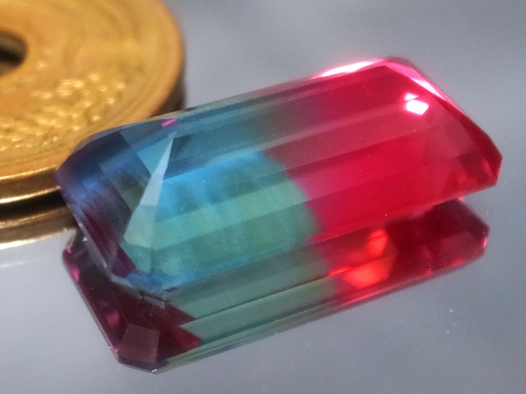 14.78ct new goods *bai color sapphire (palaiba& ruby color ) very good cut discoloration effect have compound ko Random 