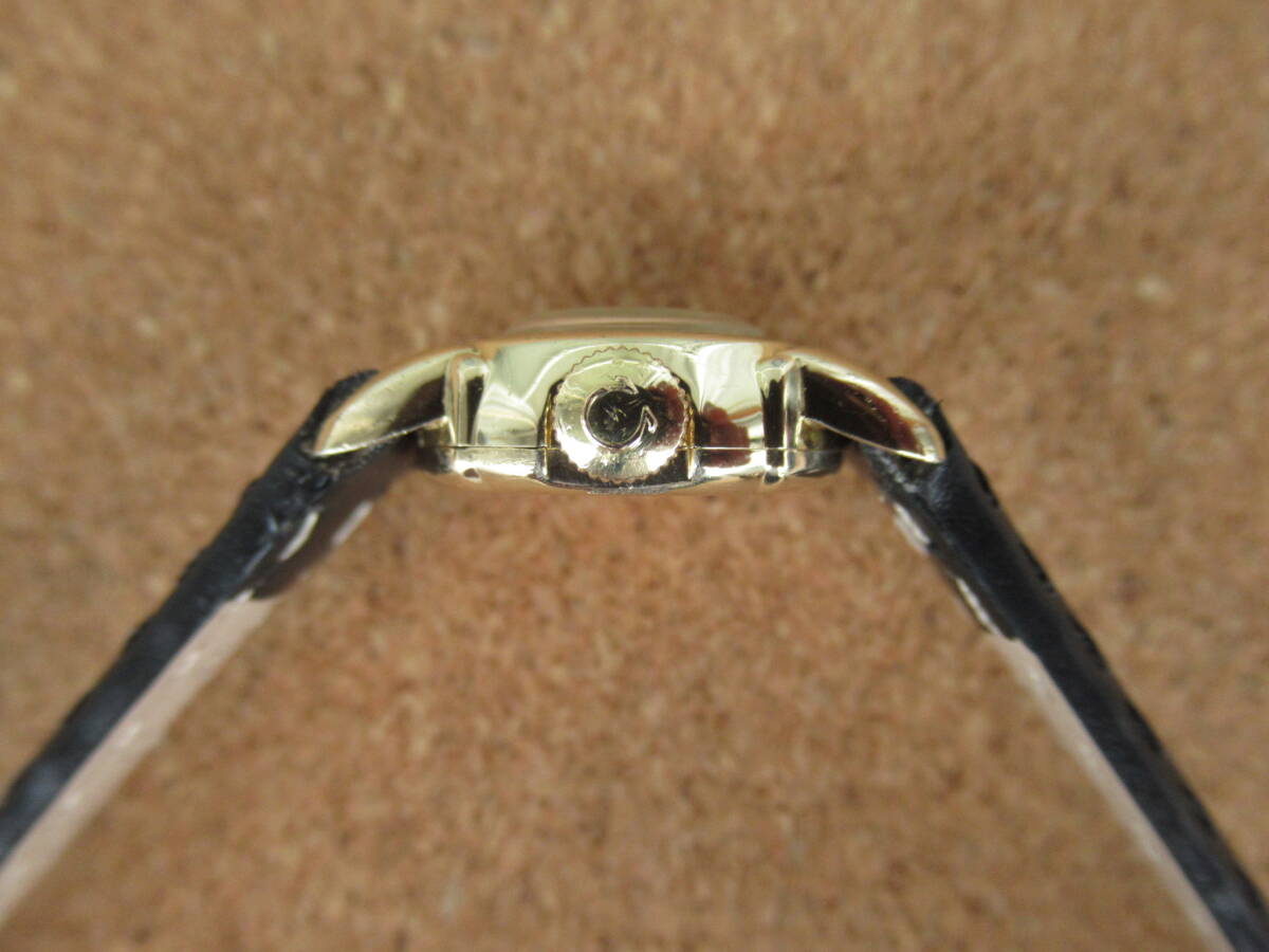 OMEGA античный женский 50 годы очень редкий модель золотой обивка механический завод красный суппорт кейс мойка завершено новый товар ремень работа товар супер-скидка!!