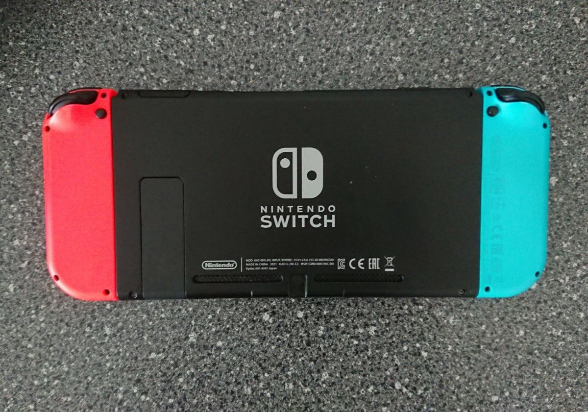 任天堂スイッチ本体 バッテリー強化版 おまけ付き 任天堂スイッチ本体 バッテリー強化版 おまけ付き
