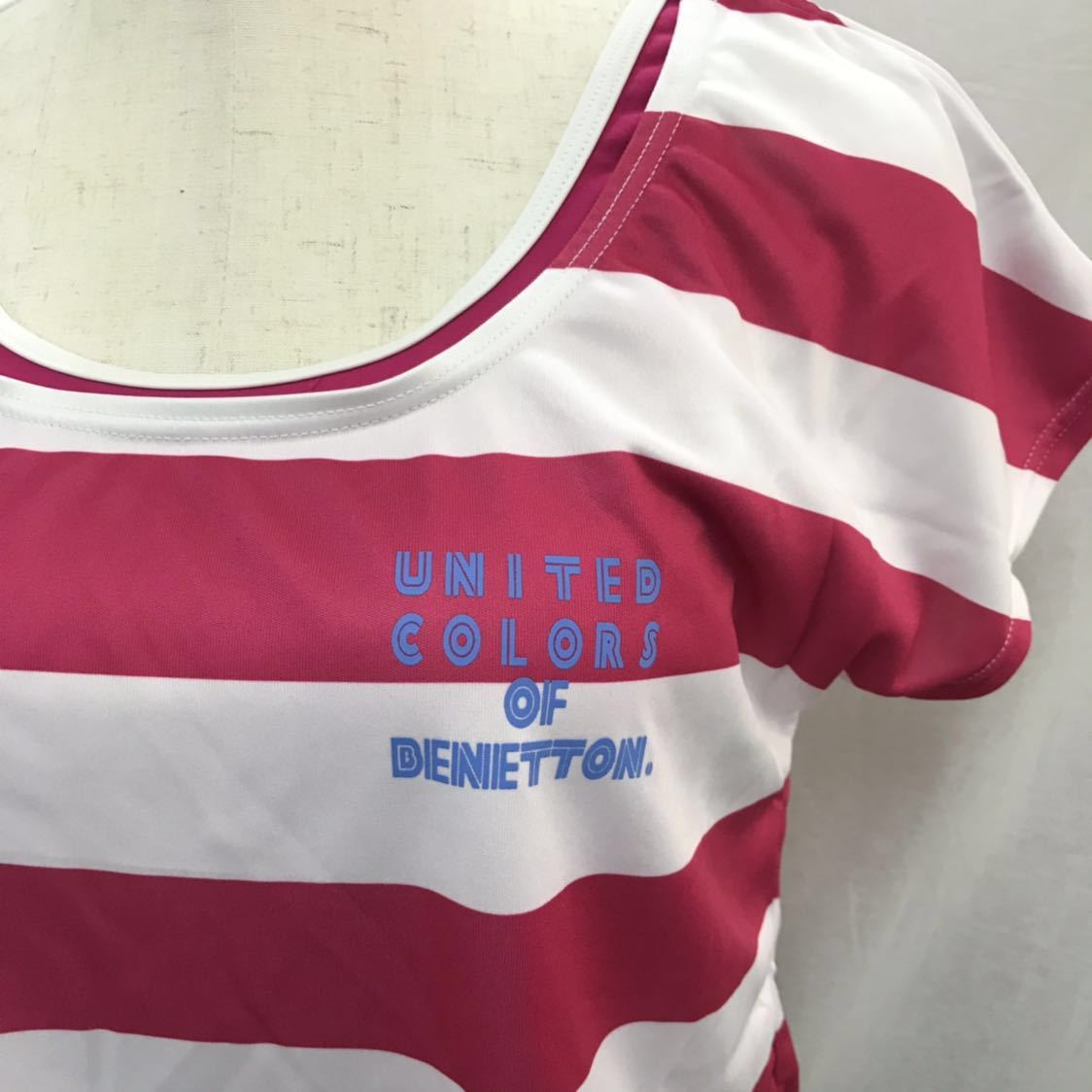 10598 新品 ベネトン BENETTON ピンクボーダー Ｔシャツ付き タンキニ ショートパンツ４点セット レディース 水着 9号 M 体型カバー_画像6