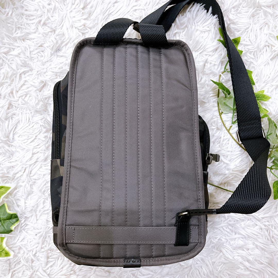 送料無料 美品 TUMI トゥミ サラトガ スリングバッグ 222318 GC2 送料無料 美品 TUMI トゥミ サラトガ スリングバッグ 222318 GC2
