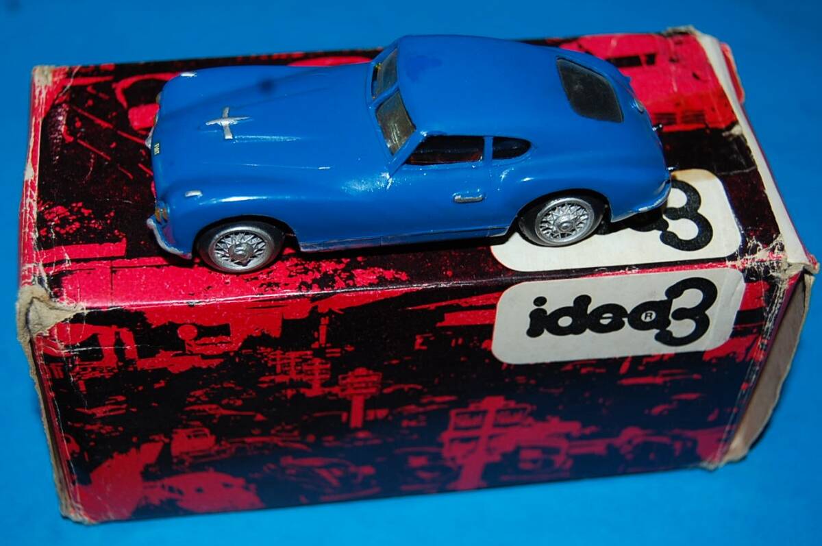 idea3 No.2 Fiat 8V 1952 Rapi berlinetta 1974年イタリア製ホワイトメタルモデル J6-07