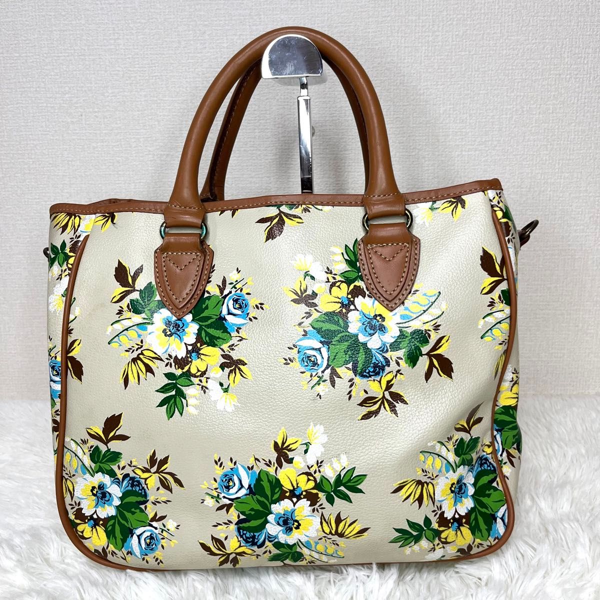 良品 KENZO ケンゾー ハンドバッグ ショルダーバッグ 2way 花柄 良品 KENZO ケンゾー ハンドバッグ ショルダーバッグ 2way 花柄
