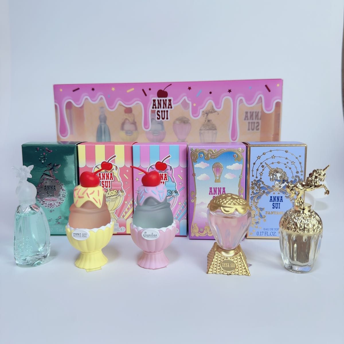 アナスイ ANNA SUI ミニ香水 コレクション 5ml×5個|Yahoo アナスイ ANNA SUI ミニ香水 コレクション 5ml×5個|Yahoo