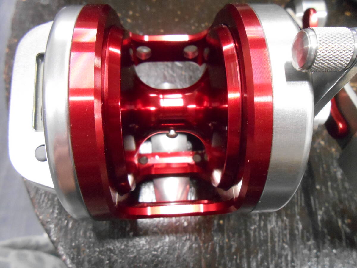ダイワ精工名機 石鯛専用両軸リール トーナメント石鯛Z-30 ダイワ精工名機 石鯛専用両軸リール トーナメント石鯛Z-30