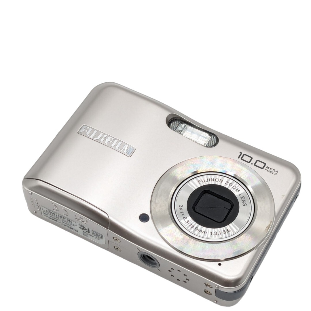 富士フィルム A100 コンパクトデジタルカメラ シルバー FUJIFILM 富士フィルム A100 コンパクトデジタルカメラ シルバー FUJIFILM
