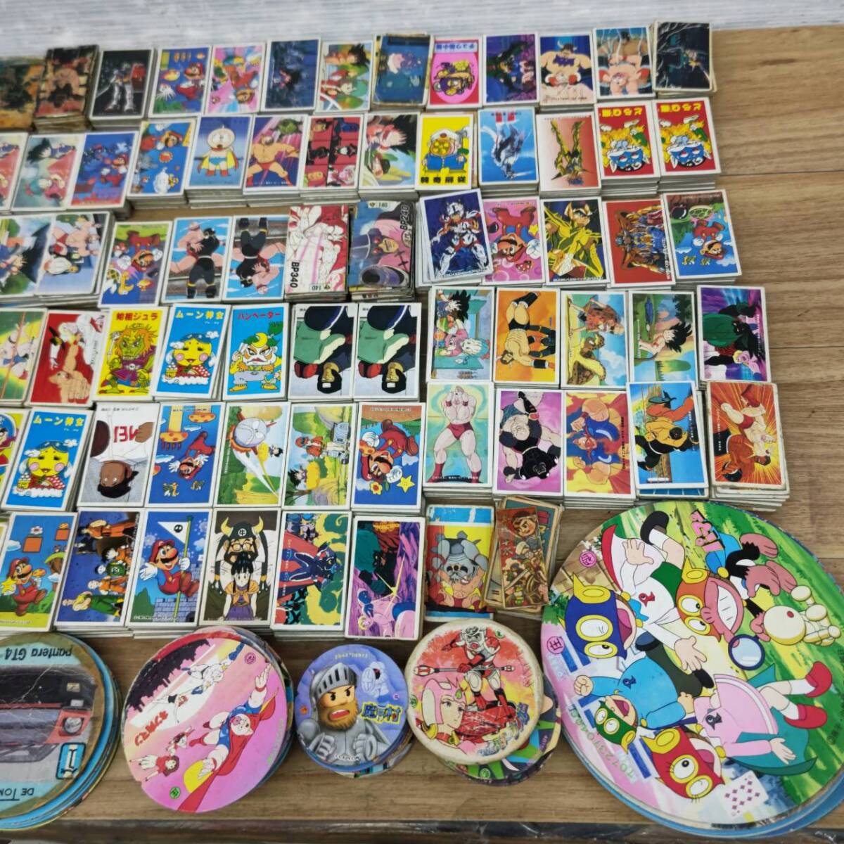 送料無料S78498 めんこ 丸メンコ 大量まとめ 昭和 漫画 アニメ 当時物 レトロ ドラゴンボール キン肉 送料無料S78498 めんこ 丸メンコ 大量まとめ 昭和 漫画 アニメ 当時物 レトロ ドラゴンボール キン肉