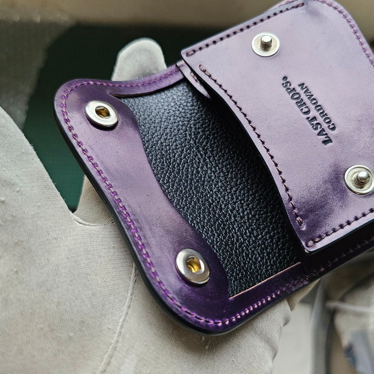 新品 交渉可 タング tongue シェルコードバン ラストクロップス 新品 交渉可 タング tongue シェルコードバン ラストクロップス