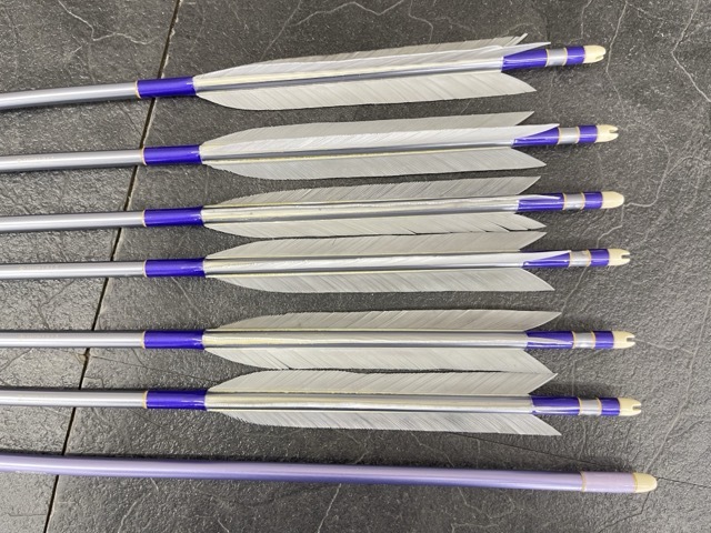 Yahoo!オークション - 矢 矢筒セット 6本 EASTON イーストン Yahoo!オークション - 矢 矢筒セット 6本 EASTON イーストン