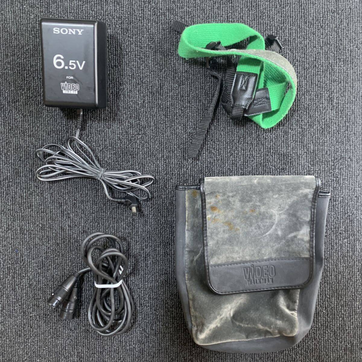 SONY GV-100 CCD-G100 video8ハンディカム デジタルビデオカメラ SONY GV-100 CCD-G100 video8ハンディカム デジタルビデオカメラ