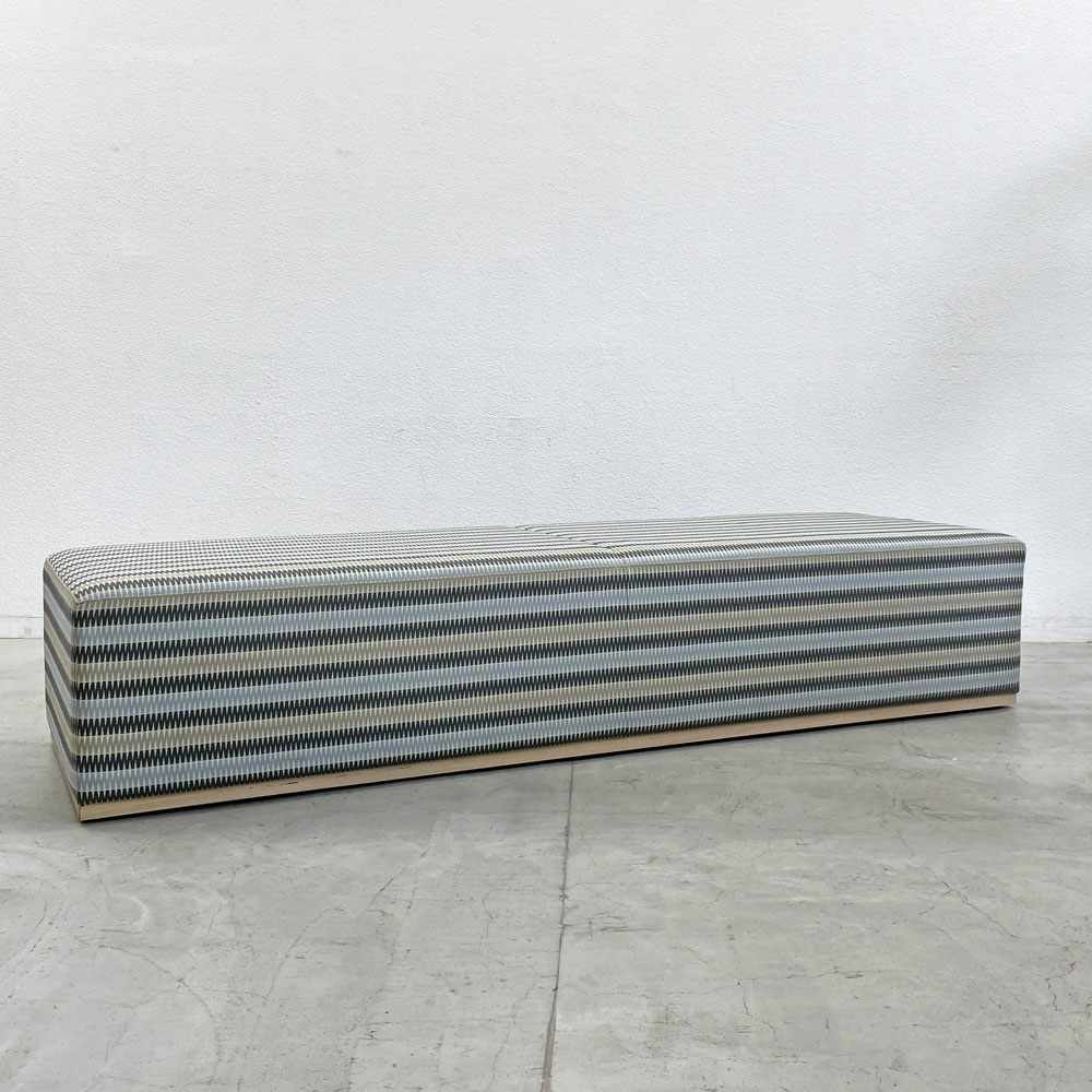 〓イトーキ ITOKI ロビーベンチ Lobby Bench Stool ノル 〓イトーキ ITOKI ロビーベンチ Lobby Bench Stool ノル