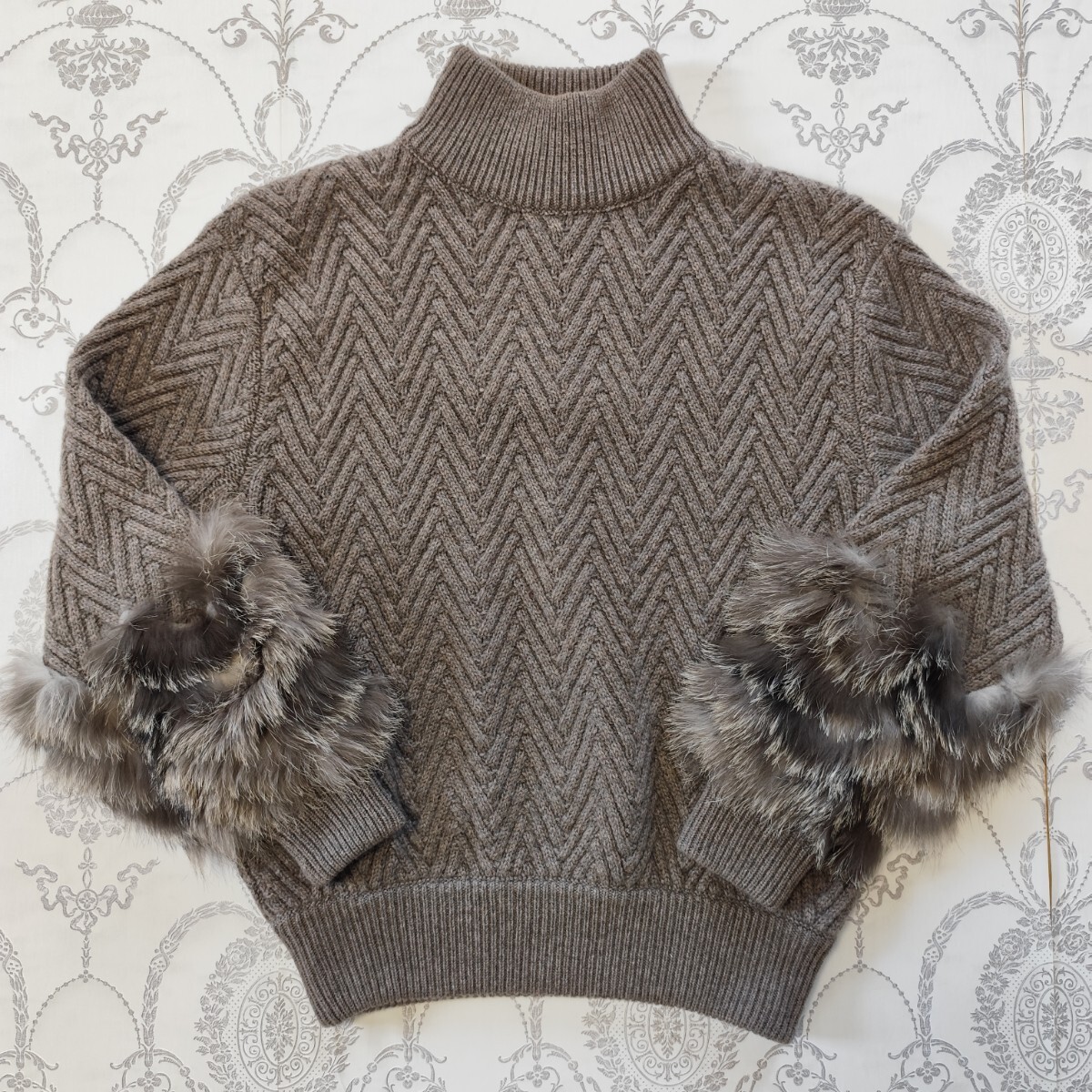 アニオナ フォックスファー カシミア100% ニットセーター サイズ アニオナ フォックスファー カシミア100% ニットセーター サイズ