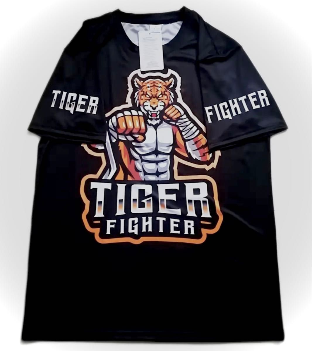 Maharishi 関税込 ツアータイガードラゴンTシャツ タイガーファイターTIGER FIGHTERトレTシャツ/ラッシュガード