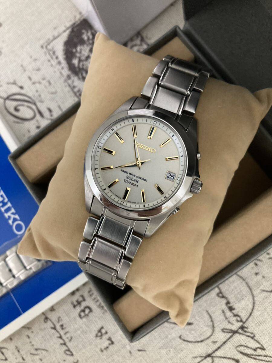超貴重 SEIKO セイコー シャンパンゴールド メンズ チタン 超貴重 SEIKO セイコー シャンパンゴールド メンズ チタン