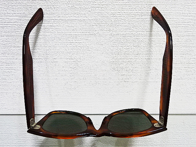廃盤 80s 美品 B&L L2052 鼈甲調 5022 ウェイファーラー RAYBAN 廃盤 80s 美品 B&L L2052 鼈甲調 5022 ウェイファーラー RAYBAN