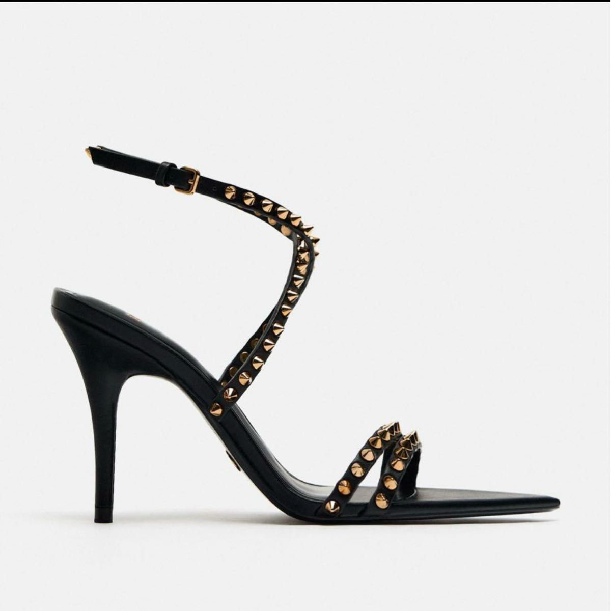 ZARA スタッズサンダル36|Yahoo!フリマ(旧PayPayフリマ) ZARA スタッズサンダル36|Yahoo!フリマ(旧PayPayフリマ)