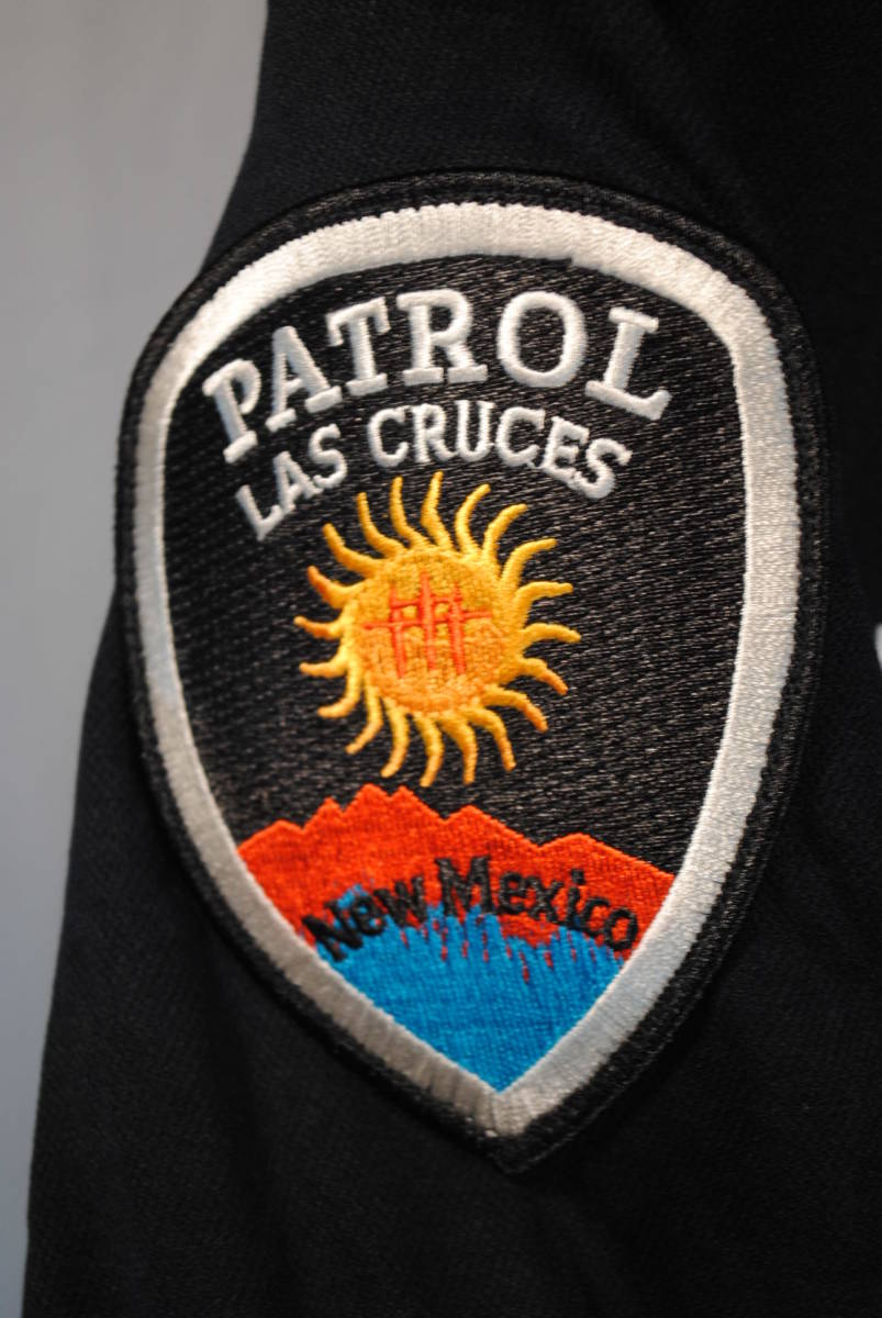4 新品　半袖　ポロシャツ　アメリカ　ニューメキシコ州　警察　Las Cruces　Police　USサイズXL　Blauer社製　ポリ35%　綿65%_画像4