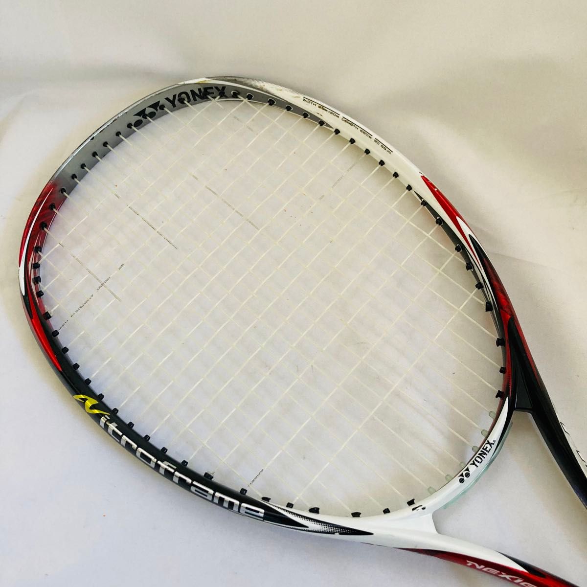 ヨネックス NEXIGA90V ネクシーガ90V UL1 黒 白 赤 ブラック ヨネックス NEXIGA90V ネクシーガ90V UL1 黒 白 赤 ブラック