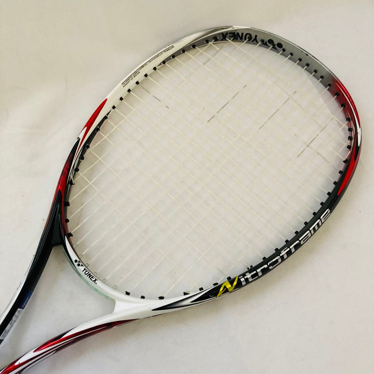 ヨネックス NEXIGA90V ネクシーガ90V UL1 黒 白 赤 ブラック ヨネックス NEXIGA90V ネクシーガ90V UL1 黒 白 赤 ブラック