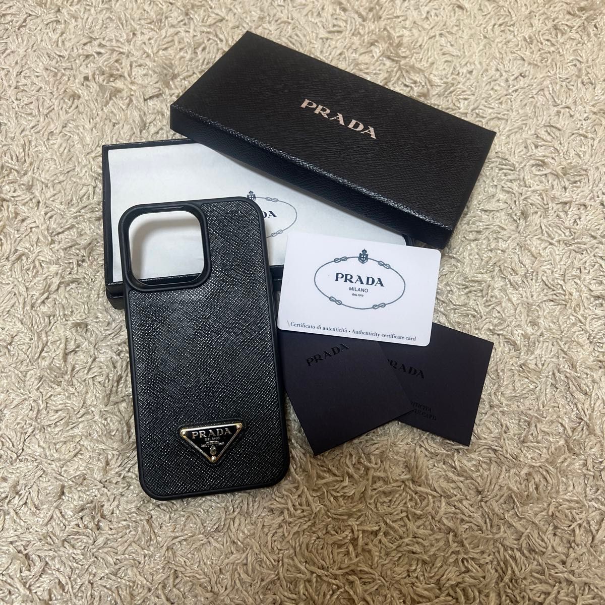 プラダ スマホケース iPhone 黒 PRADA|Yahoo!フリマ(旧PayPay プラダ スマホケース iPhone 黒 PRADA|Yahoo!フリマ(旧PayPay