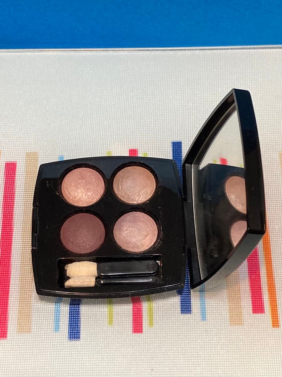 CHANEL シャネル レ 4 オンブル・ ・ アイシャドウ パレット 90 CHANEL シャネル レ 4 オンブル・ ・ アイシャドウ パレット 90