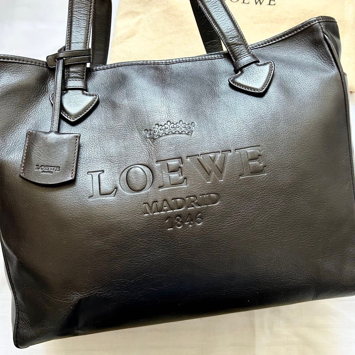 高級感 激レア LOEWE ロエベ トートバッグ ブラック レザー 高級感 激レア LOEWE ロエベ トートバッグ ブラック レザー