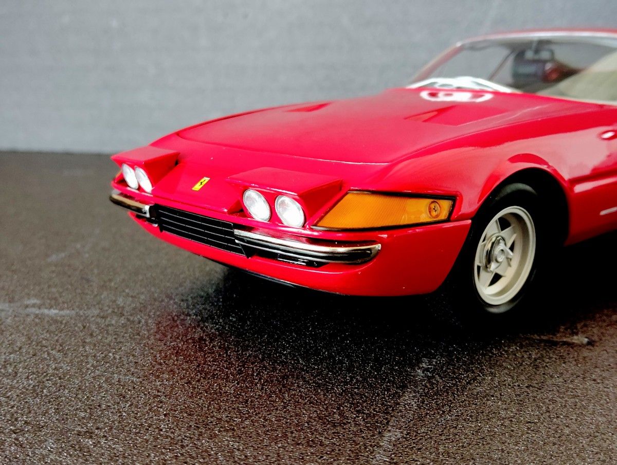 京商 1/18 FERRARI フェラーリ 365GTB/4 デイトナ '71 レッド 京商 1/18 FERRARI フェラーリ 365GTB/4 デイトナ '71 レッド