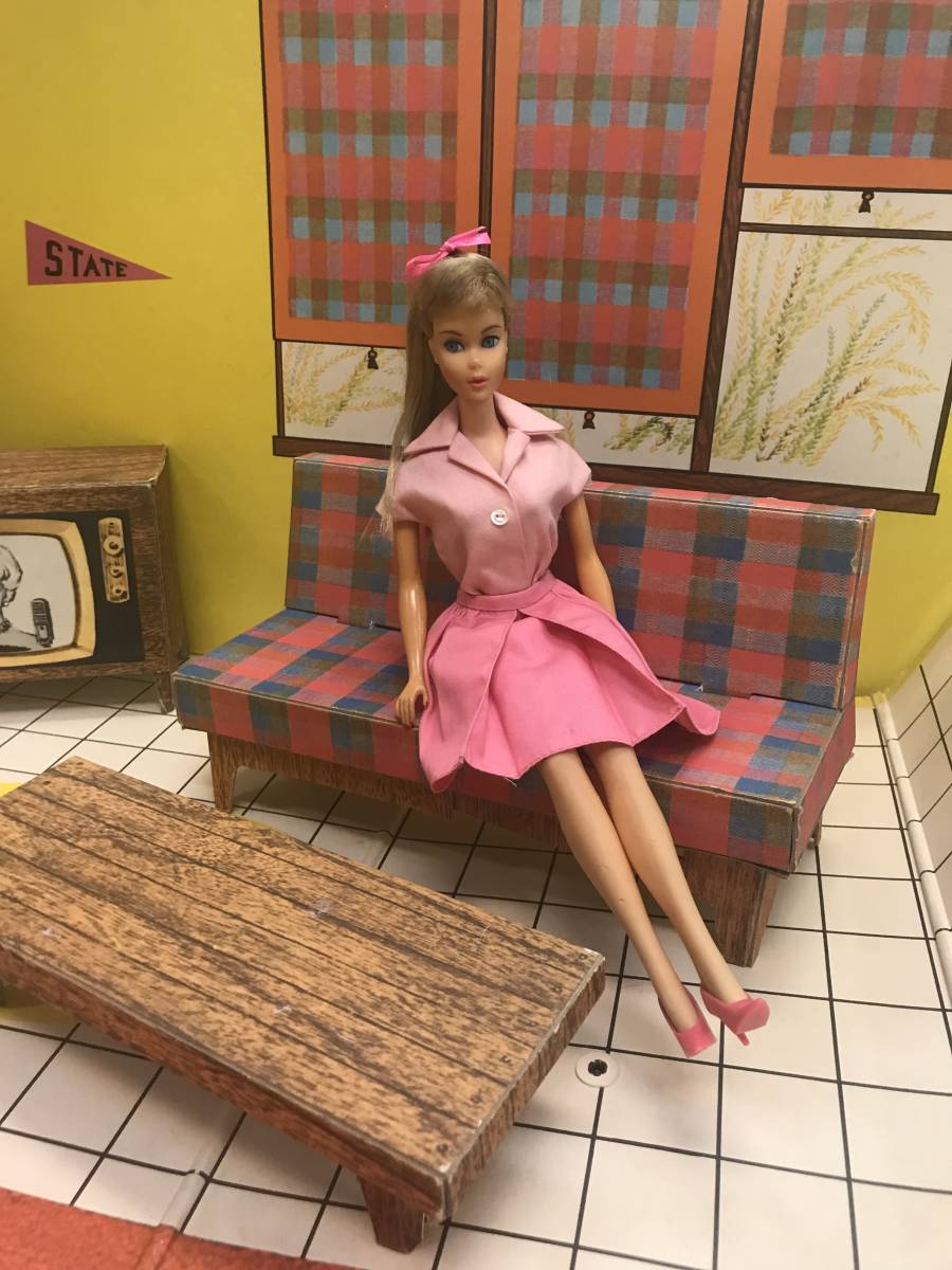ヴィンテージバービー☆DREAM HOUSE　＃816　プレイセット☆1962、ドリームハウス、レトロ、家具、ミニチュア、vintage barbie_お人形は付きません。