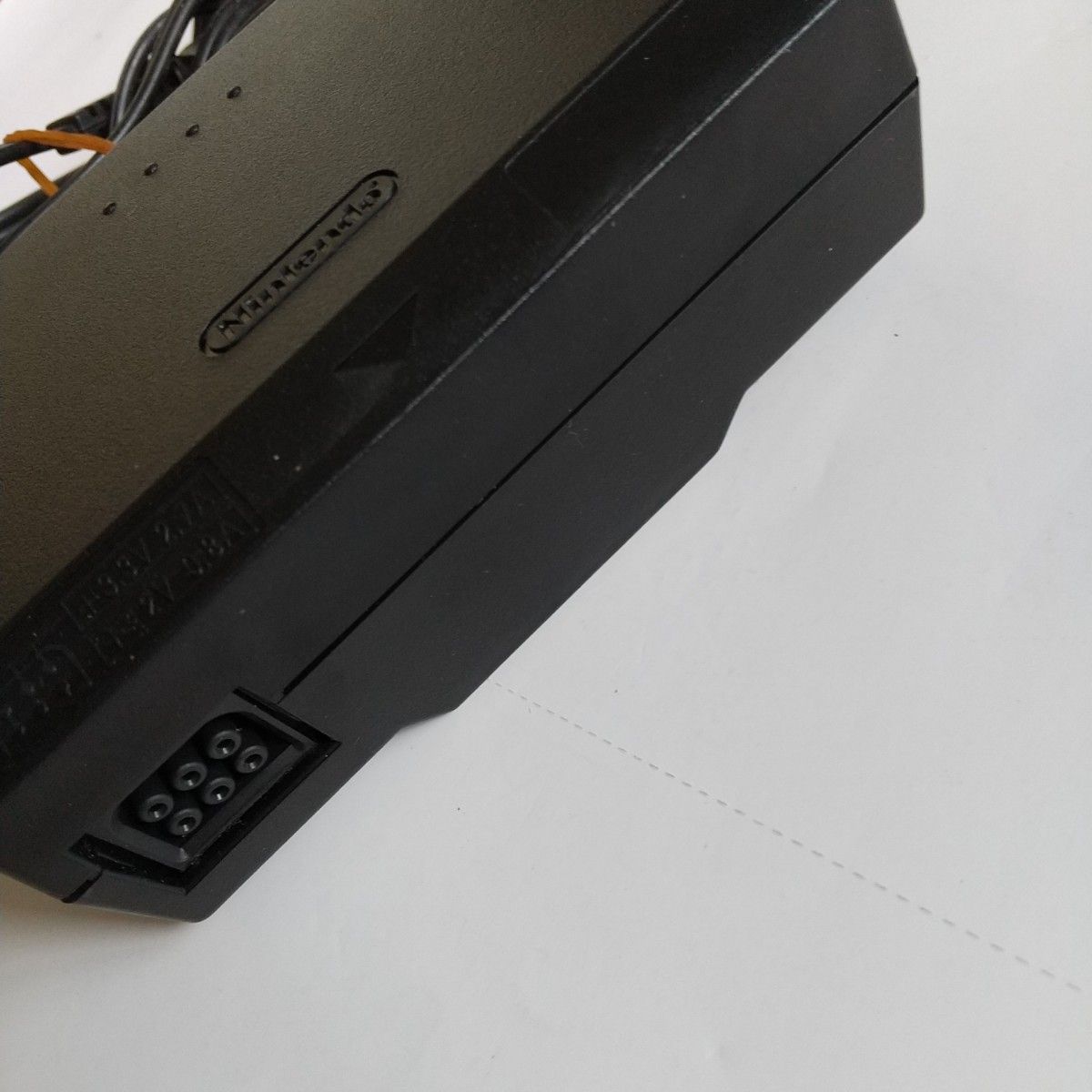 レアパッケージ Nintendo 64 通電確認済み NUS-001 本体 レアパッケージ Nintendo 64 通電確認済み NUS-001 本体