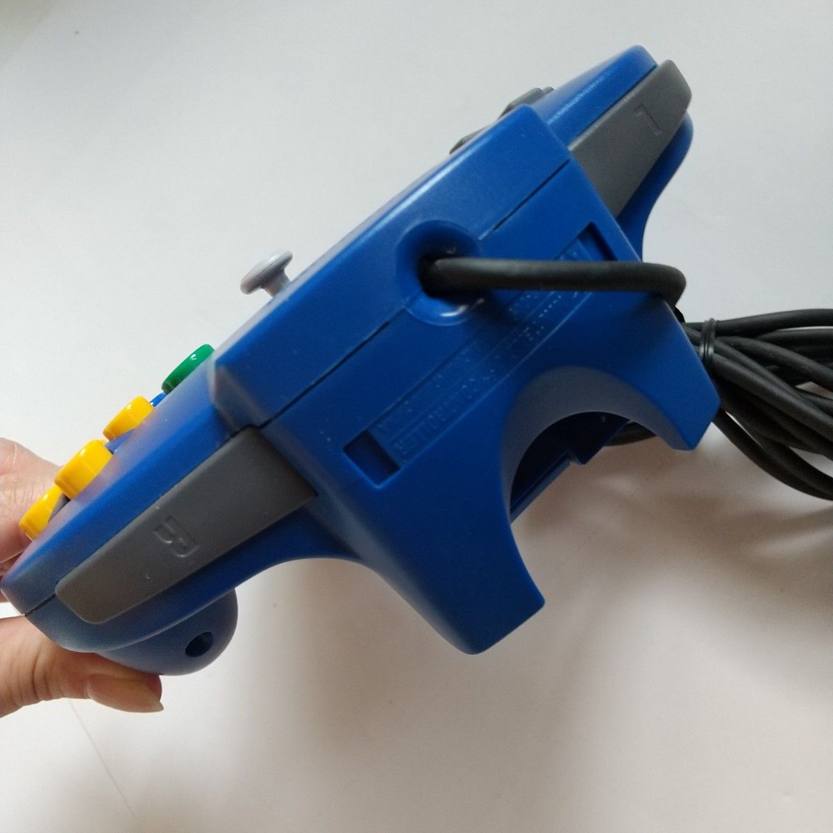 美品 NINTENDO 64 コントローラブロス NUS-005 ブルー 箱説付 美品 NINTENDO 64 コントローラブロス NUS-005 ブルー 箱説付