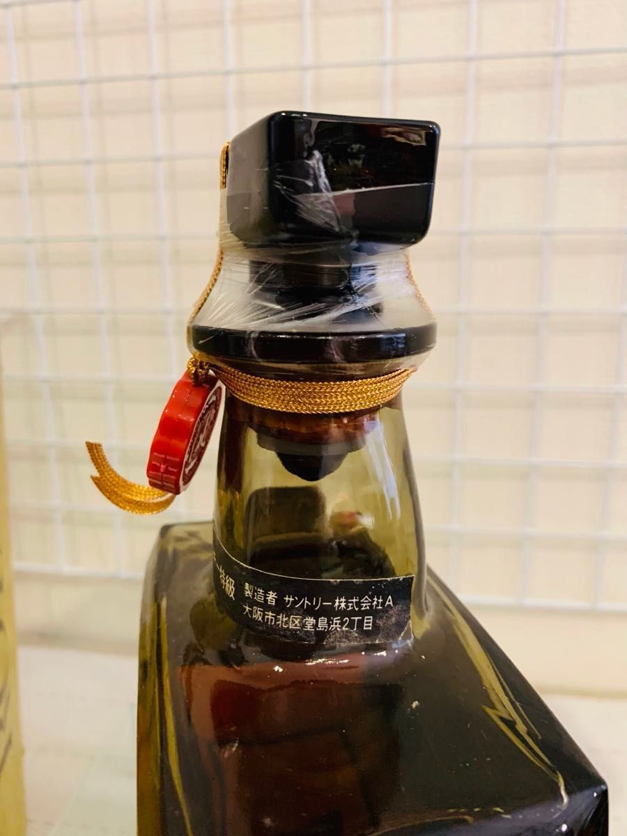 未開封箱付き】SUNTORY ROYAL サントリー ローヤル 60 古酒 特級 未開封箱付き】SUNTORY ROYAL サントリー ローヤル 60 古酒 特級