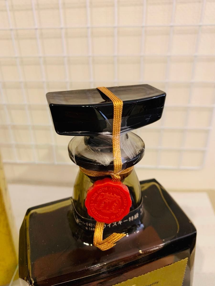 未開封箱付き】SUNTORY ROYAL サントリー ローヤル 60 古酒 特級 未開封箱付き】SUNTORY ROYAL サントリー ローヤル 60 古酒 特級