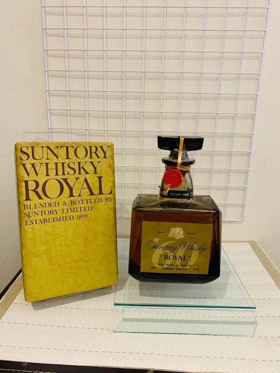 未開封箱付き】SUNTORY ROYAL サントリー ローヤル 60 古酒 特級 未開封箱付き】SUNTORY ROYAL サントリー ローヤル 60 古酒 特級