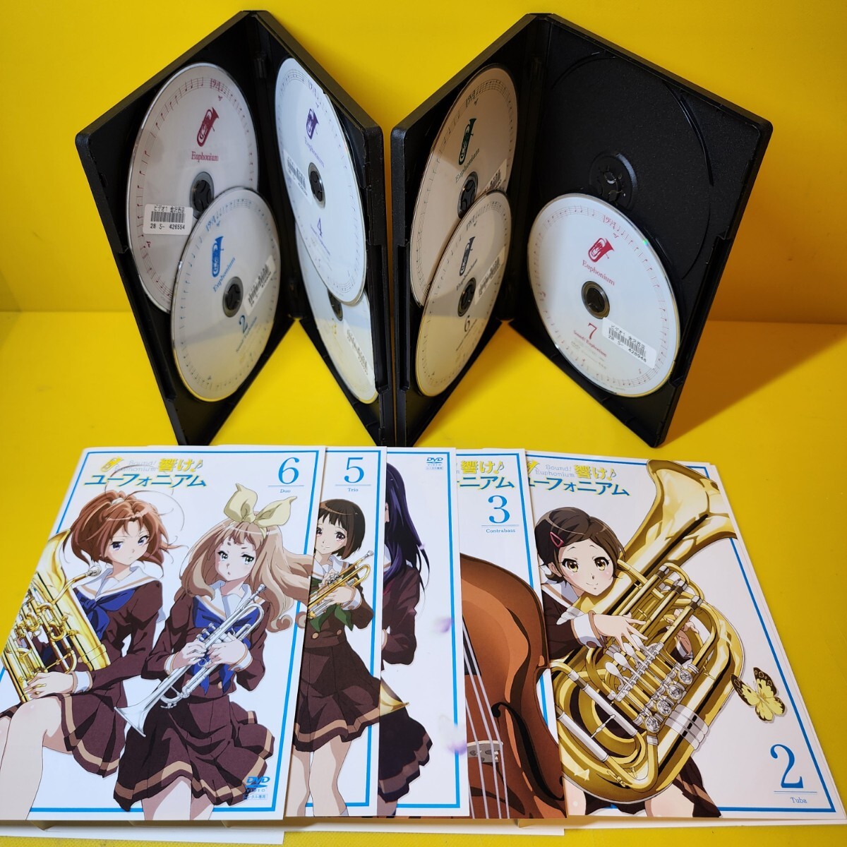 新品ケース交換済み 響け ユーフォニアム DVD 1期+2期全14巻 新品ケース交換済み 響け ユーフォニアム DVD 1期+2期全14巻