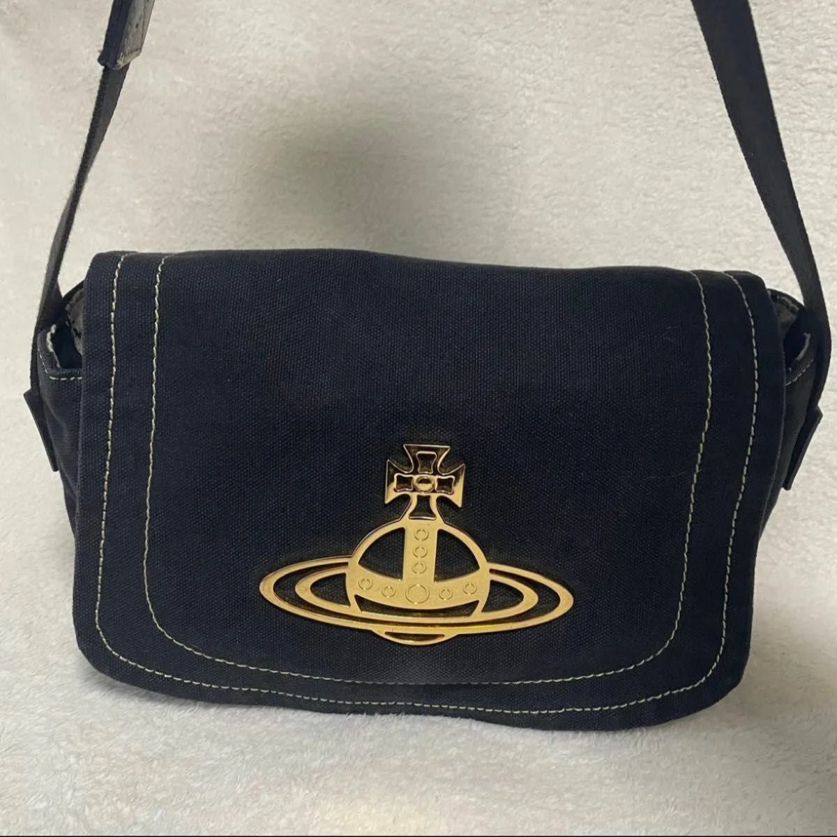 ヴィヴィアンウエストウッド Vivienne Westwood ショルダー ヴィヴィアンウエストウッド Vivienne Westwood ショルダー