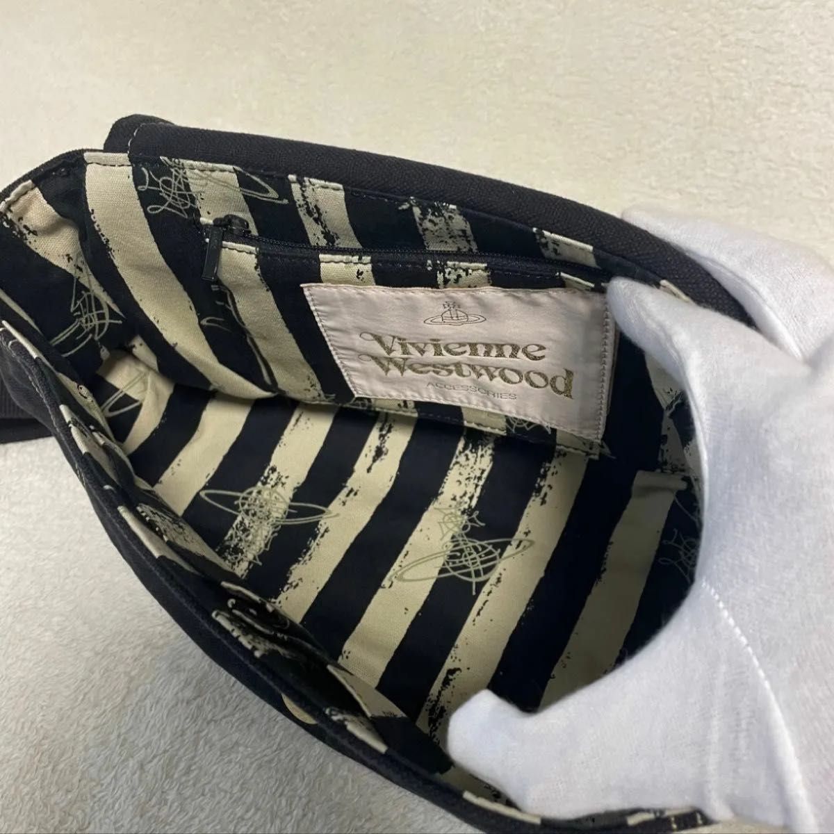 ヴィヴィアンウエストウッド Vivienne Westwood ショルダー ヴィヴィアンウエストウッド Vivienne Westwood ショルダー