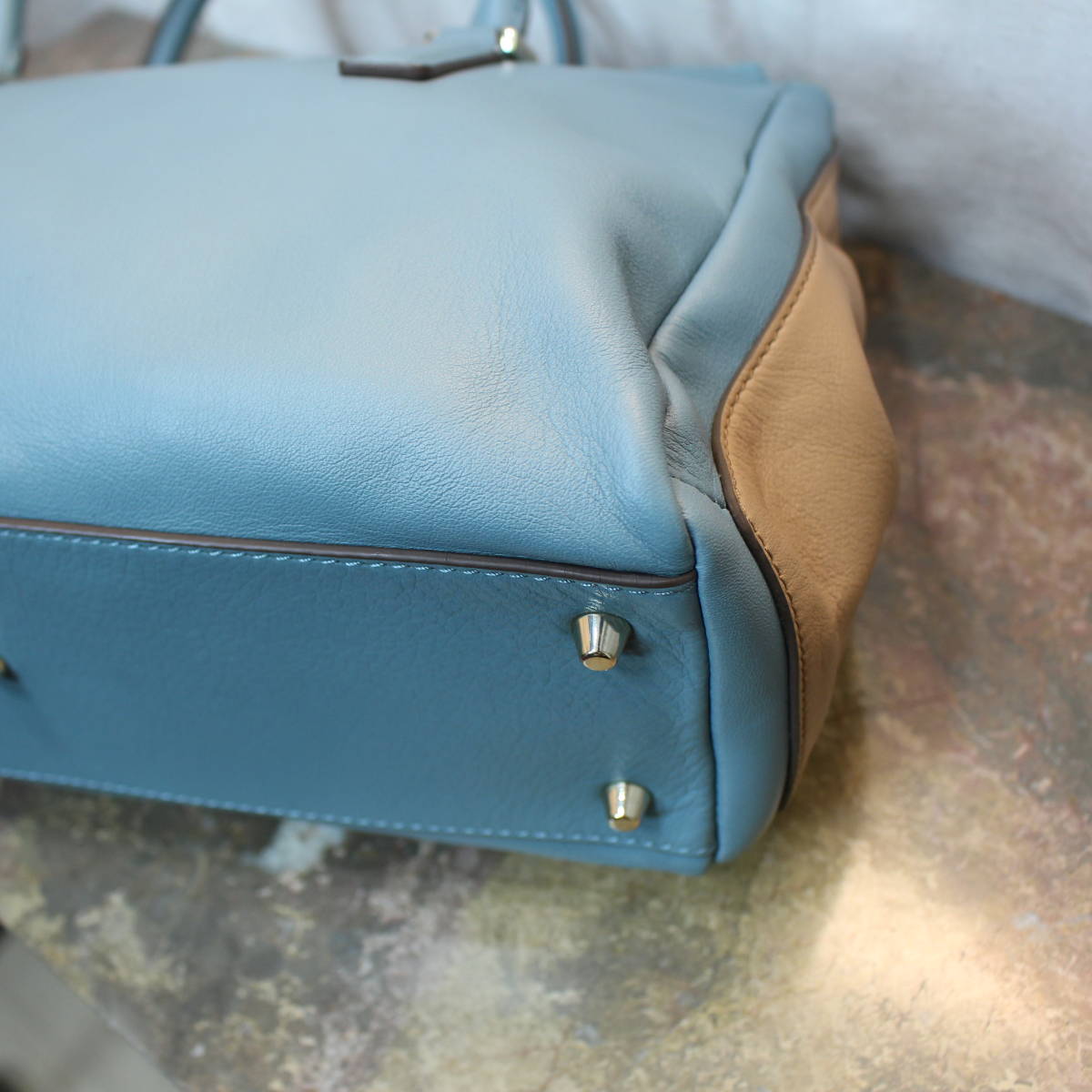 ANYA HINDMARCH BICOLOR LEATHER HAND BAG/アニヤハインドマーチバイ