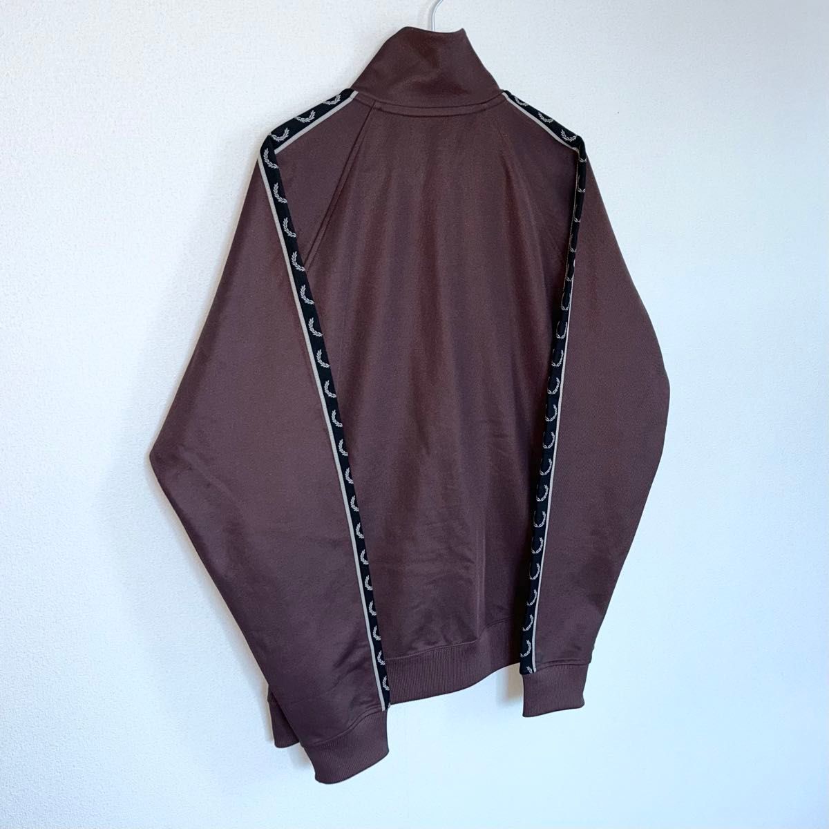 極美品】フレッドペリー FRED PERRY トラックジャケット 極美品】フレッドペリー FRED PERRY トラックジャケット