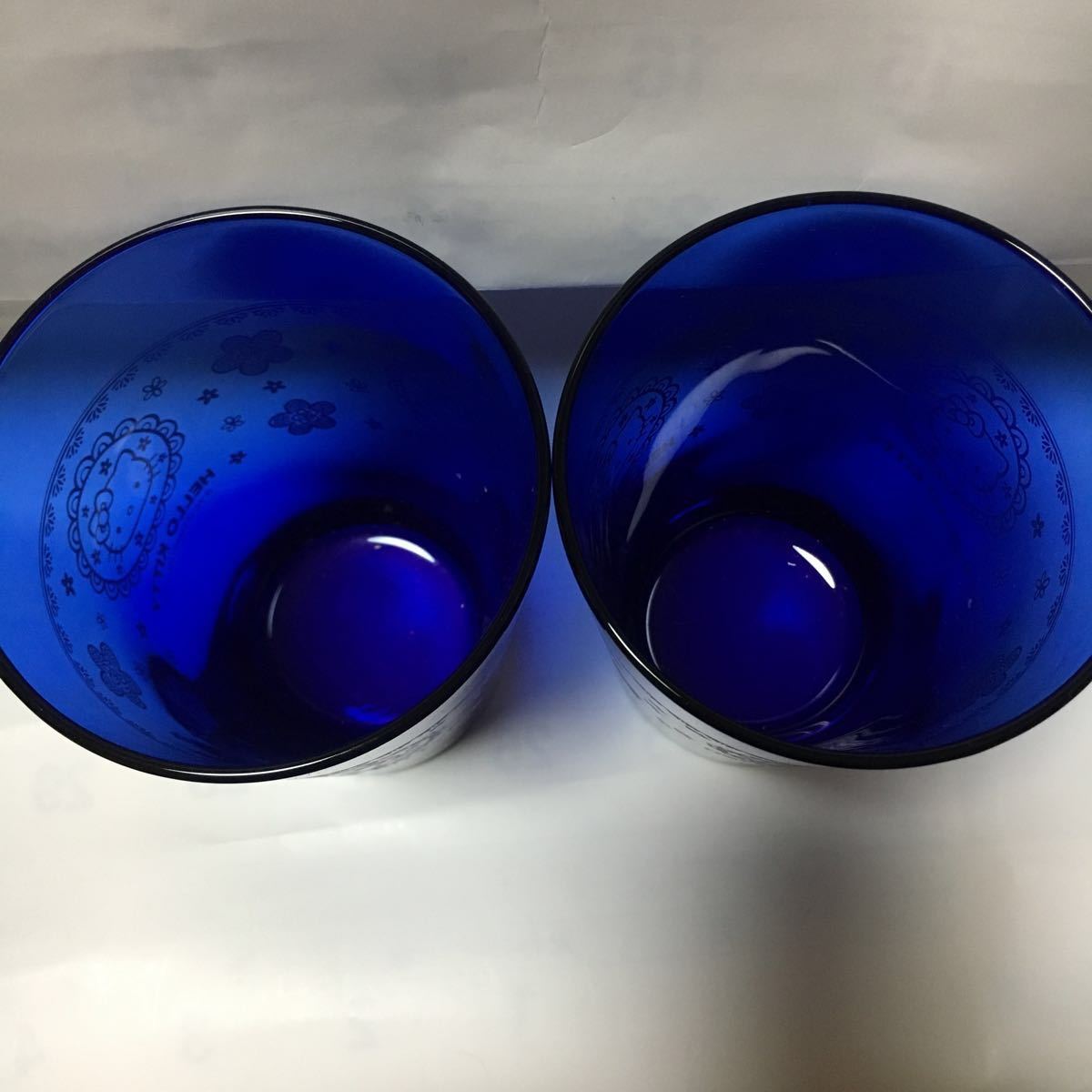 ハロー キティ 綺麗な ブルーの グラス 二個 非売品ノベルティ サンリオ_画像5