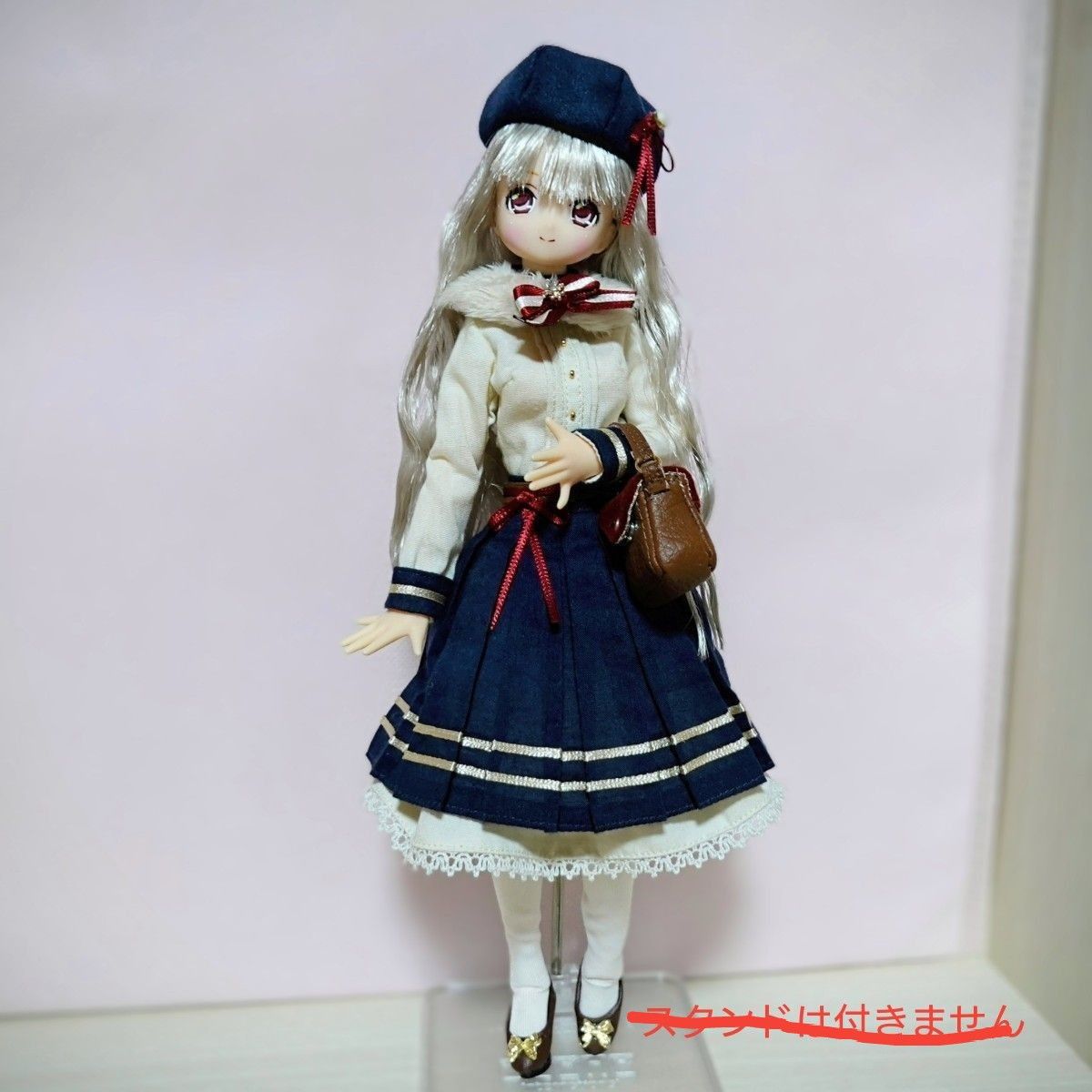 アゾン1/6 えっくす きゅーとふぁみりーFuka(ふうか) スタンドの アゾン1/6 えっくす きゅーとふぁみりーFuka(ふうか) スタンドの