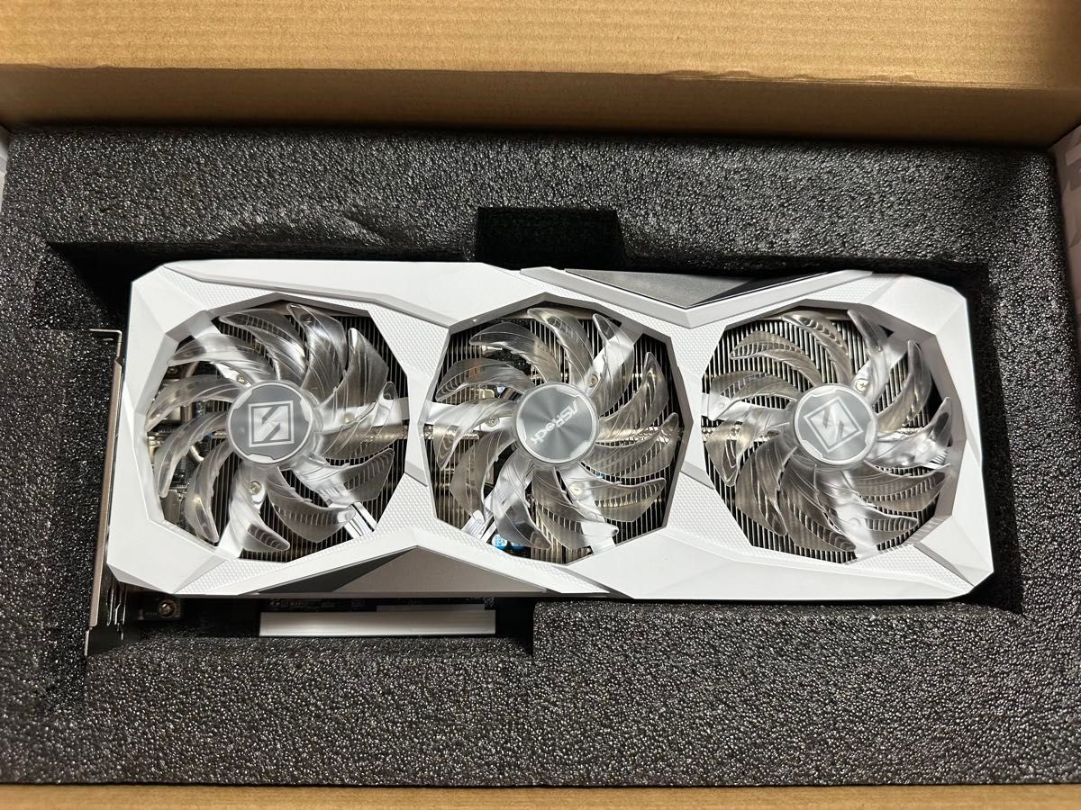 美品) ASRock Radeon RX 7600 Steel Legend 8GB OC (RX7600 SL 美品) ASRock Radeon RX 7600 Steel Legend 8GB OC (RX7600 SL