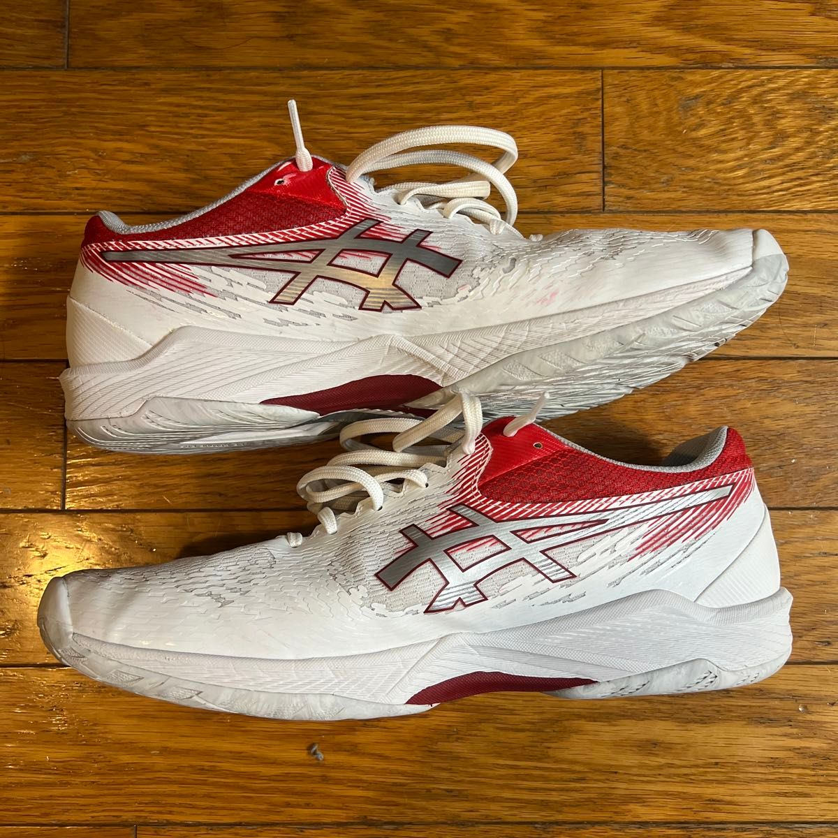 アシックス【ASICS】バレーボールシューズ V-SWIFT FF 4 EXTRA アシックス【ASICS】バレーボールシューズ V-SWIFT FF 4 EXTRA