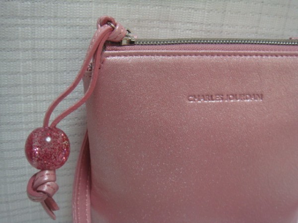 * новый товар * Charles Jourdan / симпатичный небольшая сумочка, сумка наклонный ../ телячья кожа ламе розовый 