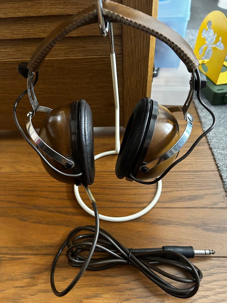 ヘッドホン パイオニア SE-25 昭和レトロ 30年以上前の製品 音 ヘッドホン パイオニア SE-25 昭和レトロ 30年以上前の製品 音