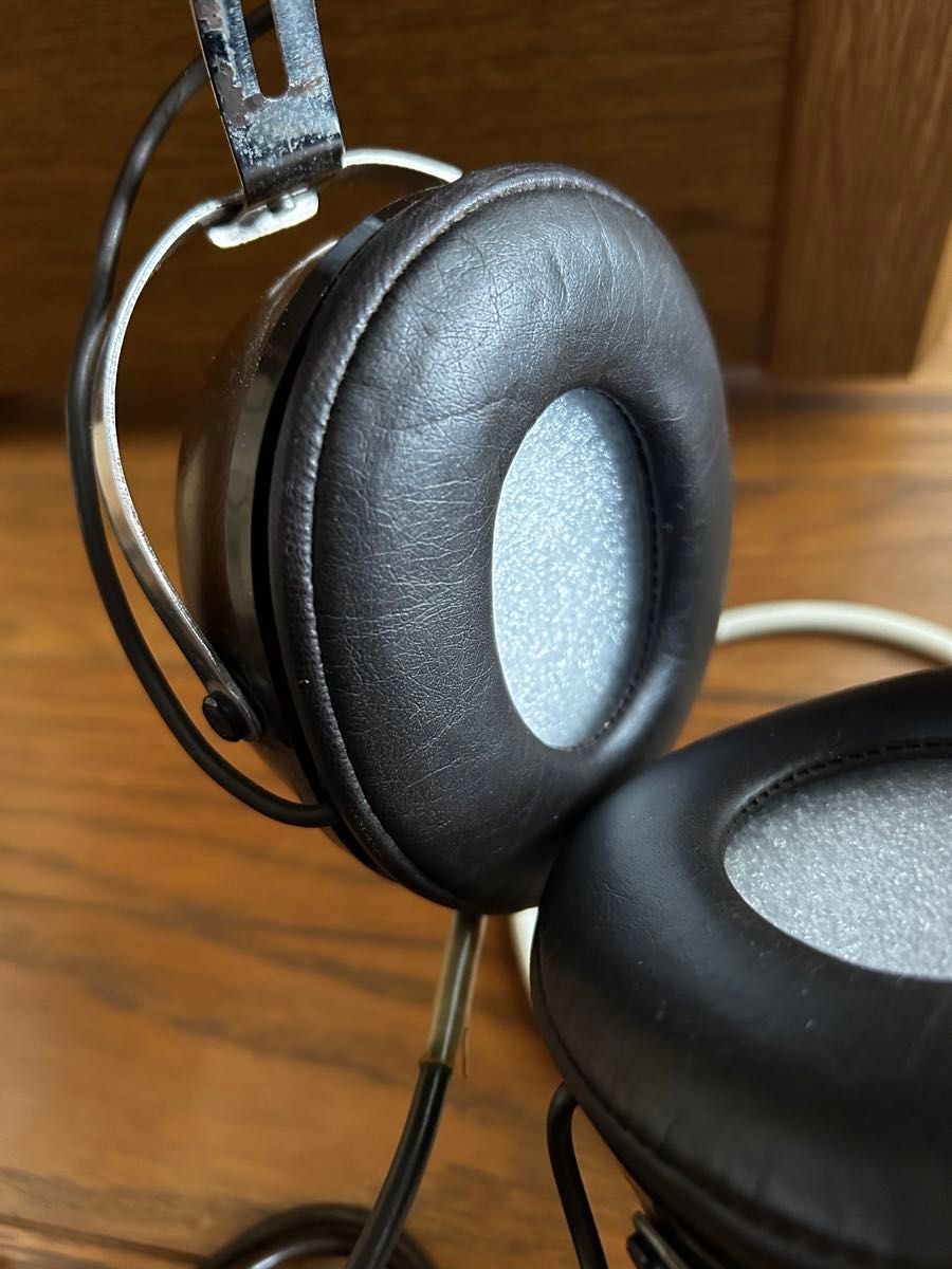 ヘッドホン パイオニア SE-25 昭和レトロ 30年以上前の製品 音 ヘッドホン パイオニア SE-25 昭和レトロ 30年以上前の製品 音