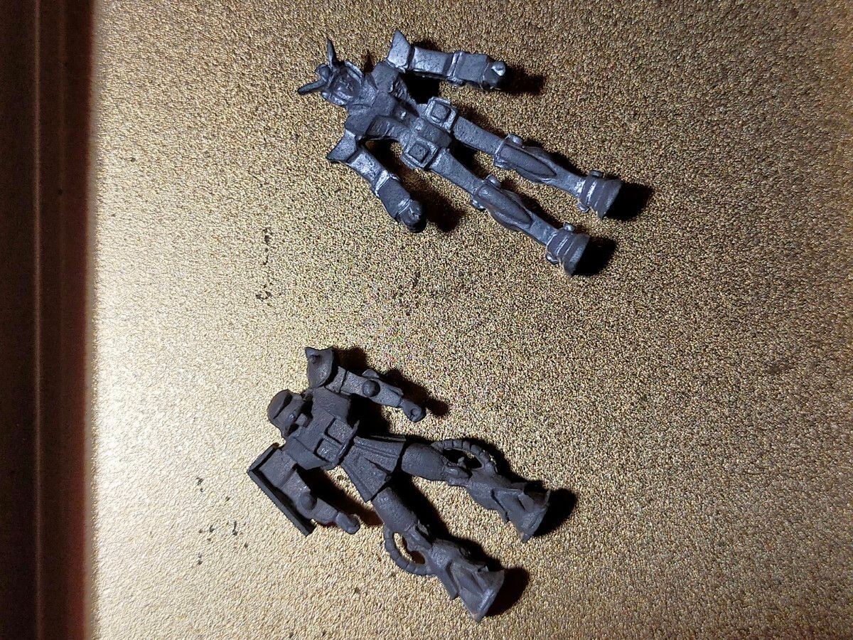 ガンダム ２体 ミニチュア フィギュア 鉛か真鍮か 昭和