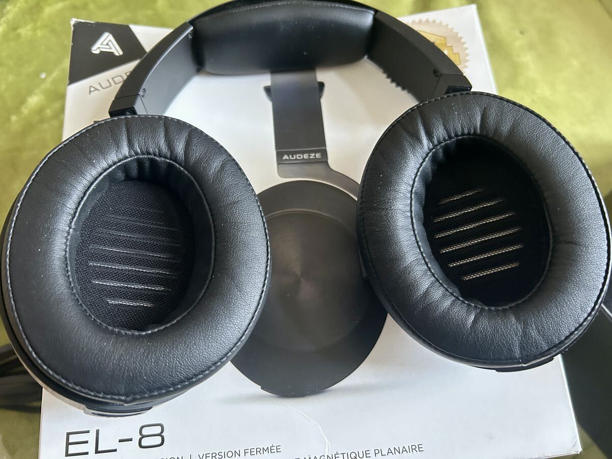 美品 Audeze EL8 Black Closed 改良版 平面駆動 美品 Audeze EL8 Black Closed 改良版 平面駆動 送料無料