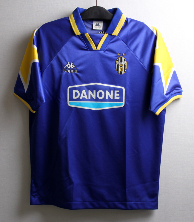 Yahoo!オークション - 94-95 ユベントス(A)#10 バッジョ BAGGIO Yahoo!オークション - 94-95 ユベントス(A)#10 バッジョ BAGGIO